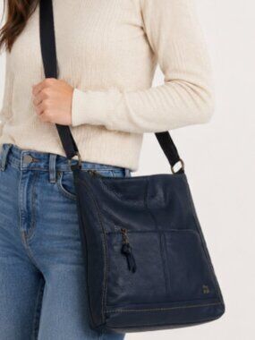 The Sak Indigo Lucia Crossbody Bag Leather Adjustable Strap Everyday Purse 11.5"
